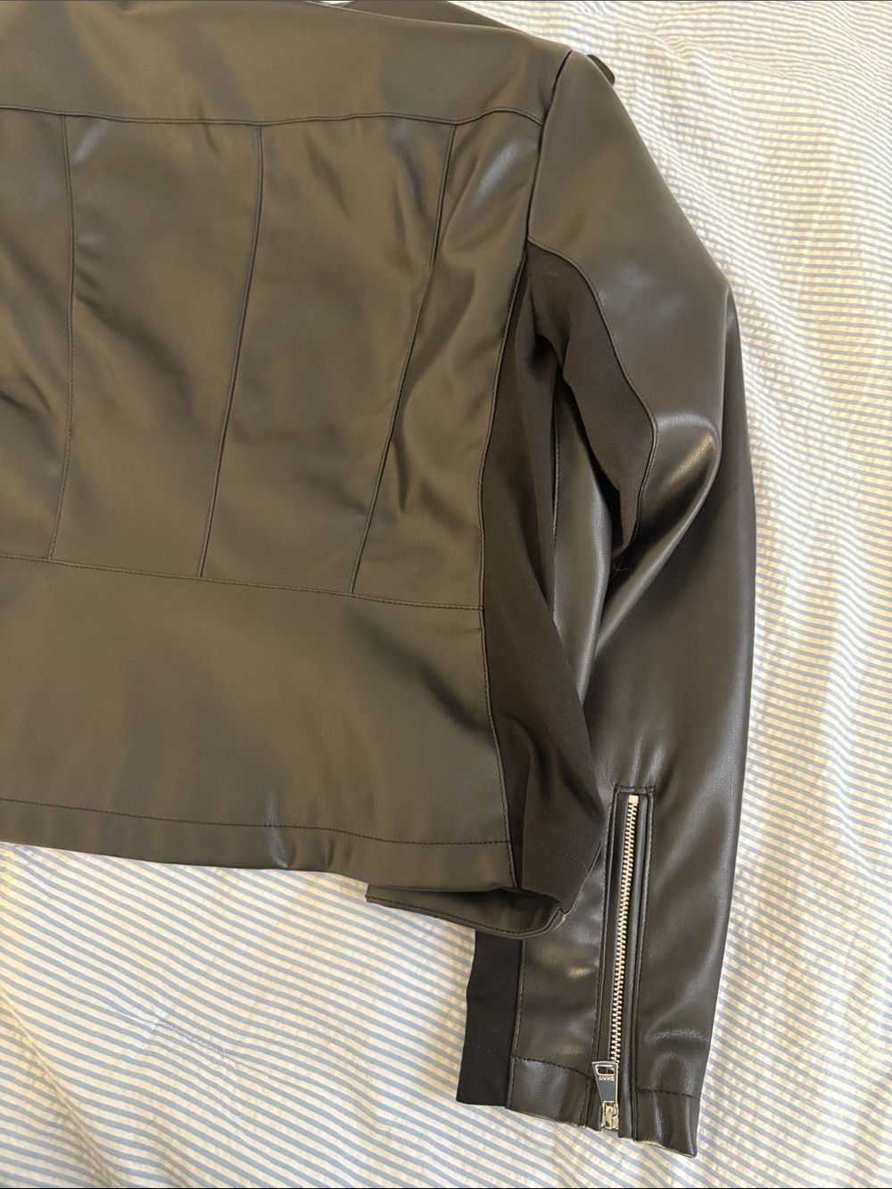 DKNY Black Faux Leather Jacket with Leopard Trim - Picture 6 of 6